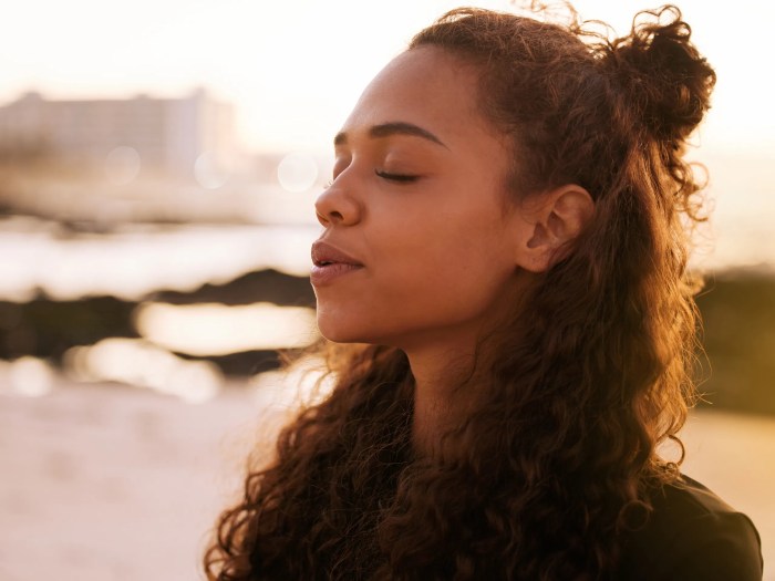 5 Simple Breathing Exercises to Calm Your Mind